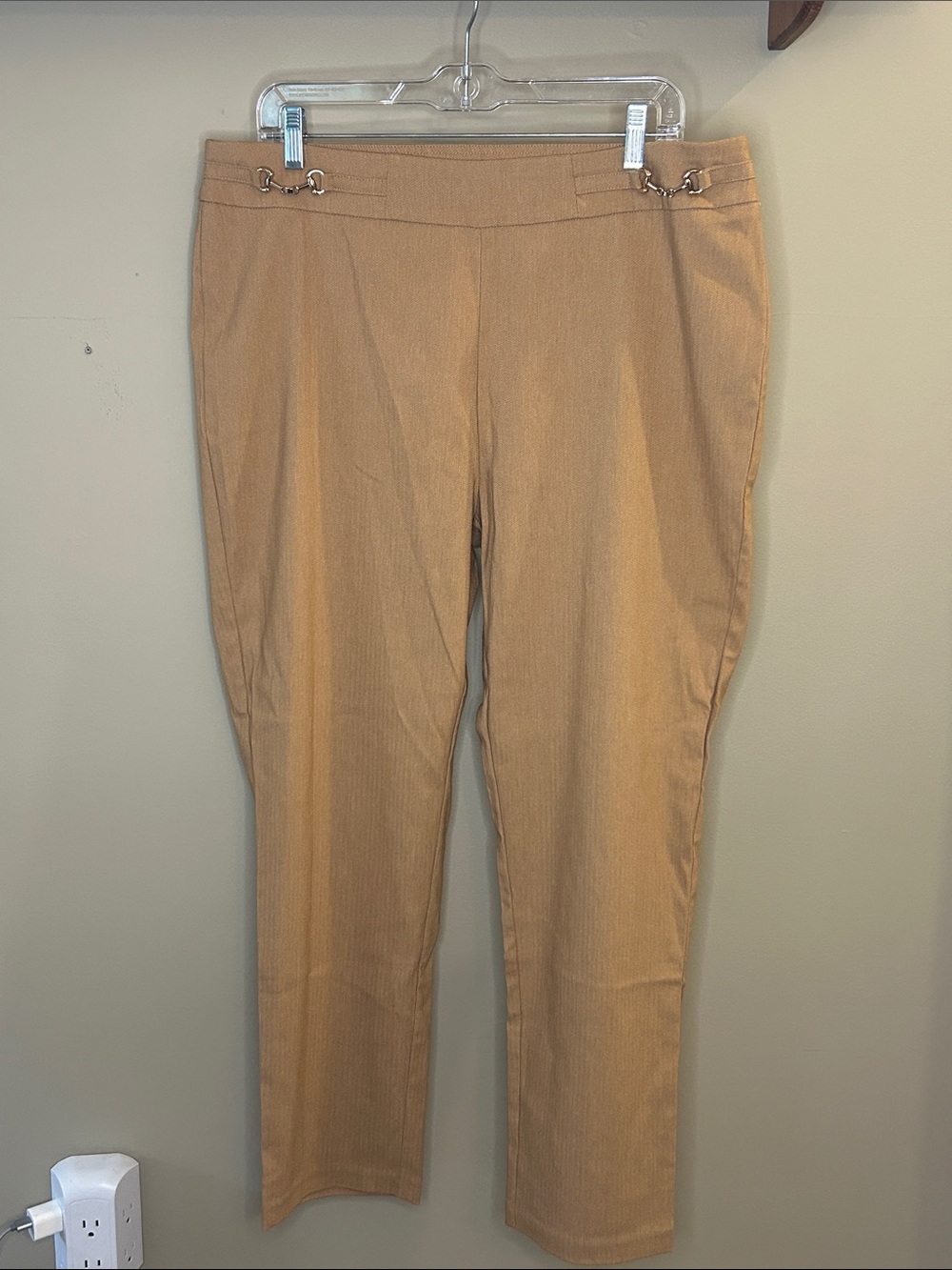 Zac & Rachel Camel/Tan Pull-On Trousers with Gold Accent